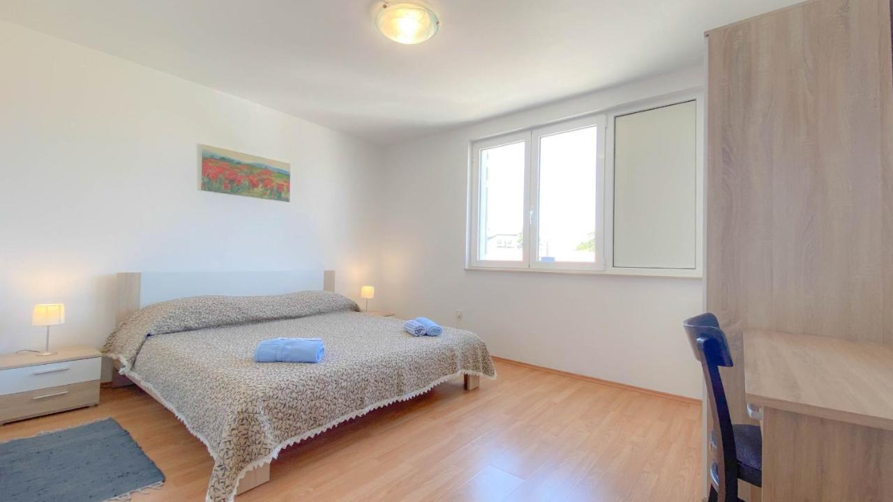 Olga Apartment Novigrad  Luaran gambar