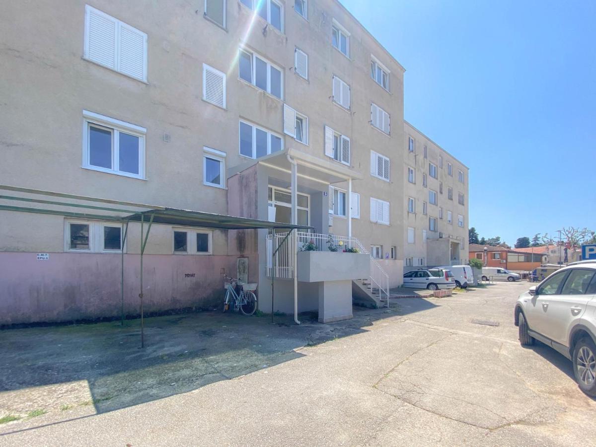 Olga Apartment Novigrad  Luaran gambar